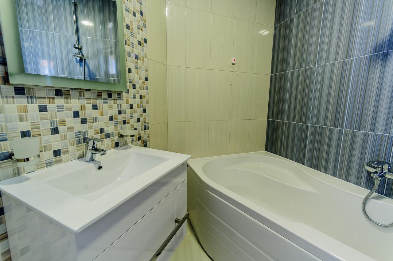 Hotel Alisa Pavel Banya Bagian luar foto