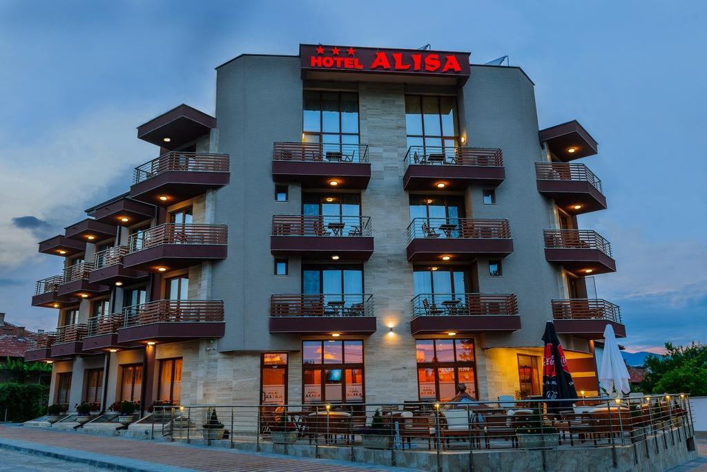 Hotel Alisa Pavel Banya Bagian luar foto